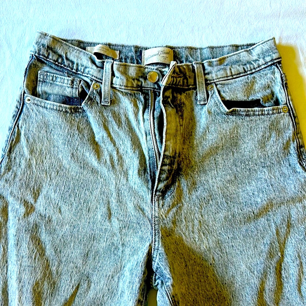 Acid wash jeans